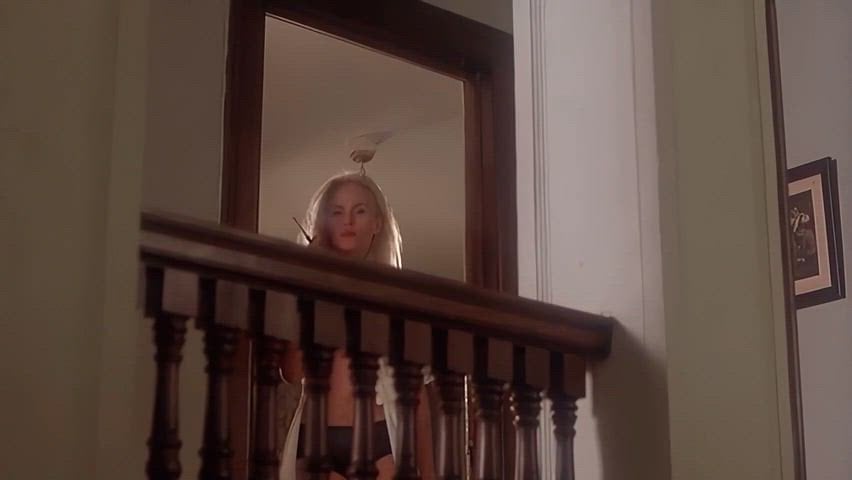 Meg Register’s Nude Scene in Boxing Helena (1993)