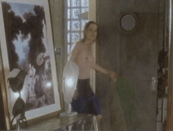 Parker Posey’s Steamy Nude Scene in The Misadventures of Margaret (1998)