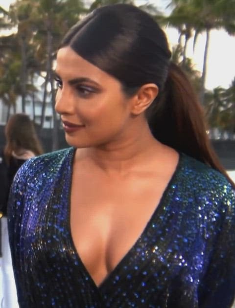 Priyanka Chopra’s Hot Appearance at the Event