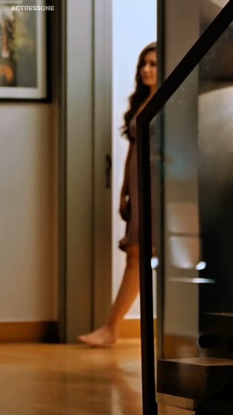 Raashi Khanna’s Hot Appearances in Movies and TV Series