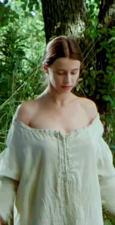 Renata Dancewicz’s Steamy Nude Scene Unveiled