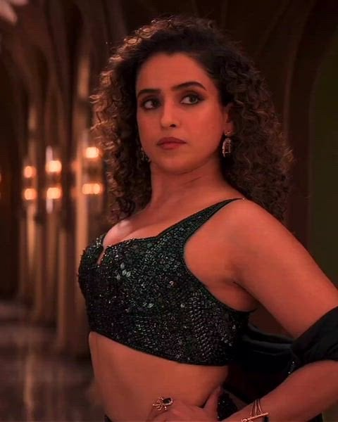 Sanya Malhotra’s Hot and Sexy Looks