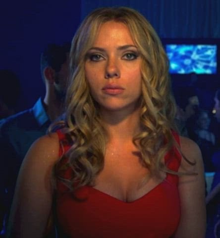 Scarlett Johansson in a steamy nude scene that will leave you breathless