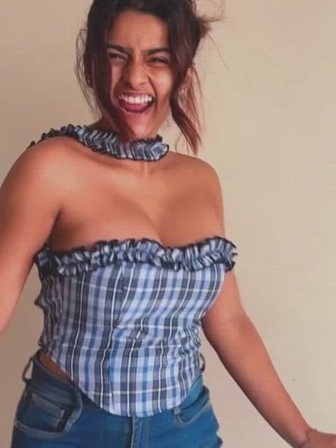 Suhana Khan’s hot appearance in her latest Instagram video