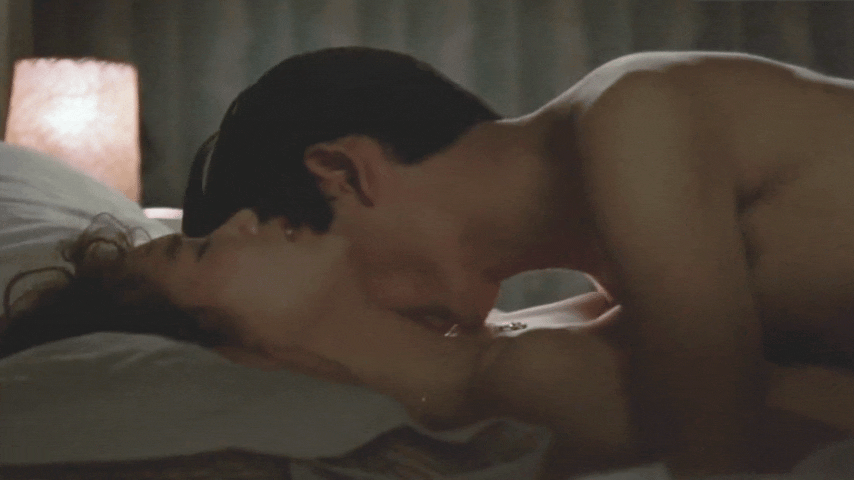 Youki Kudoh in a nude scene from Mystery Train (1989)