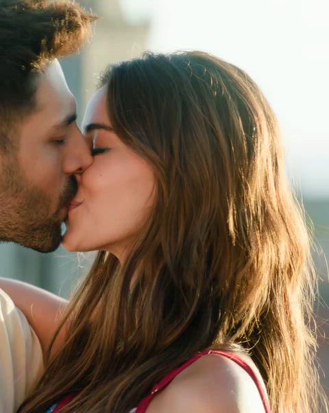 Ananya Pandey’s sizzling hot nude scene will leave you breathless