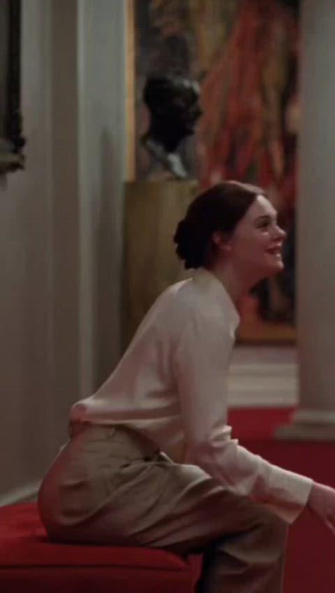 Elle Fanning’s Hot Ass Steals the Show