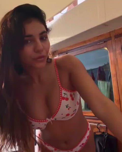 Hot and Sexy Radhika Seth Shows Off Her Curves