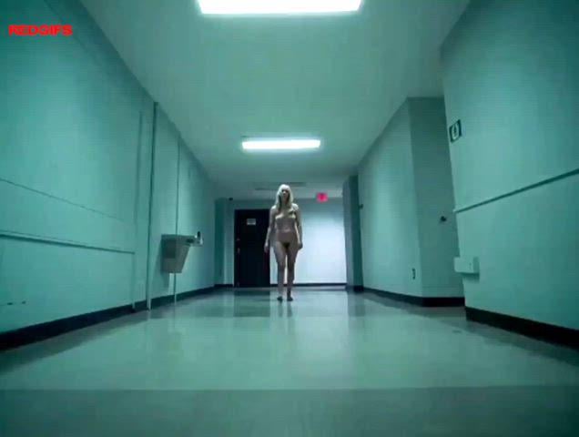 Jennifer Lawrence from the ‘Die, My Love’ Nude Pussy Reveal Video