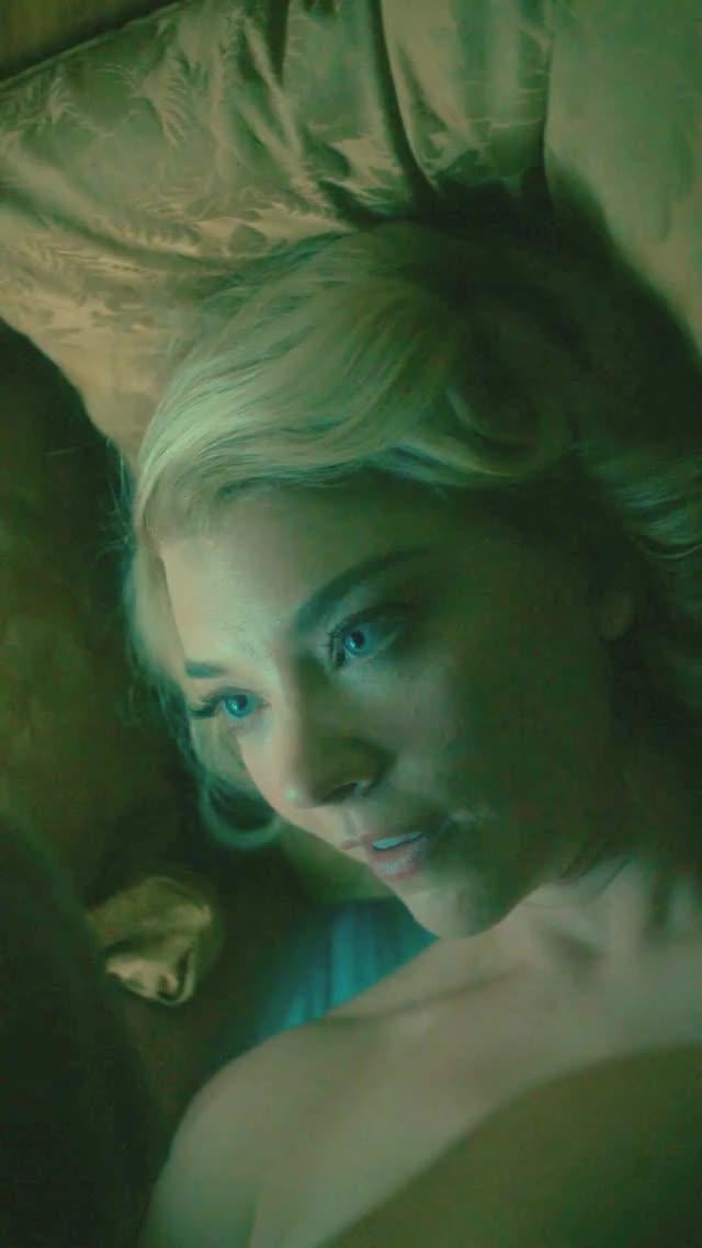 Natalie Dormer Looking Hot and Seductive in Exclusive NSFW Clip