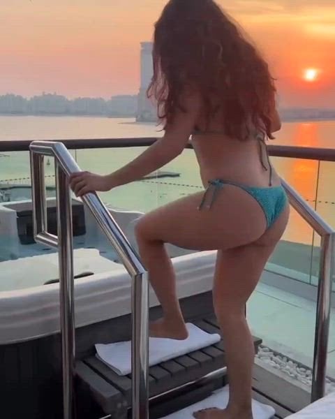 Shenaz Treasury’s hot appearance in her Instagram video