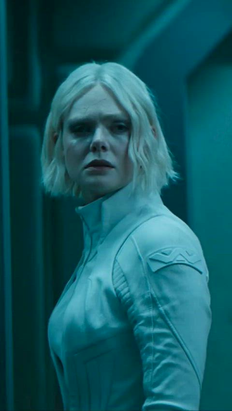 Elle Fanning’s Sexy Ass Steals the Spotlight in Stunning Clip