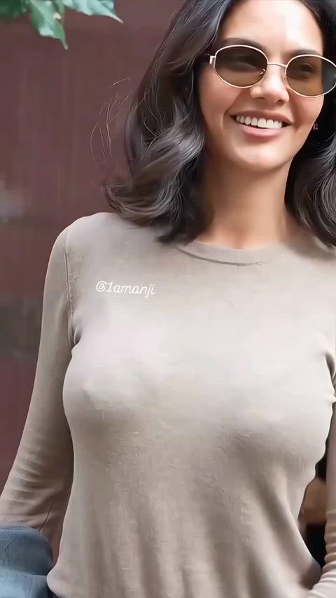 Esha Gupta’s sizzling nude scene in a steamy film.