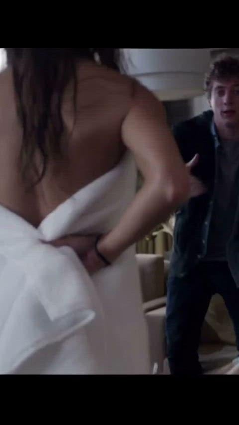 Stephanie Fantauzzi’s nude scenes in Shameless from 2011 to 2021