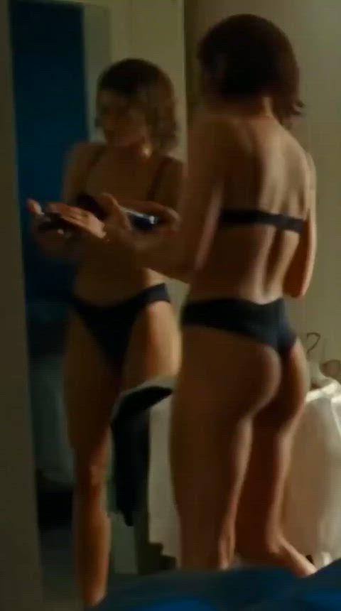 Zendaya’s Jaw-Dropping Sexy Butt Reveal in Stunning Clip