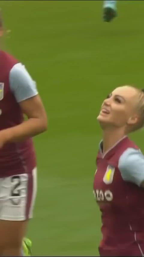 Alisha Lehmann’s Hot Butt Steals the Spotlight