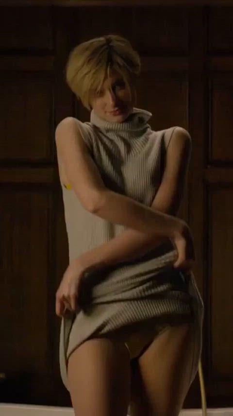Elizabeth Debicki Goes Wild in a Steamy and Sexy Photoshoot