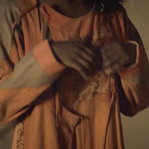 Florence Kasumba in a steamy sex scene from Das Vermächtnis der Wanderhure (2012)