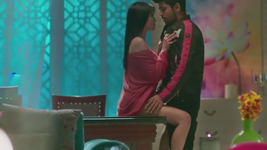 Jashn Agnihotri sizzles in a hot and sexy nude scene