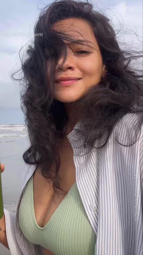 Megha Gupta’s sexy appearance in her latest Instagram video