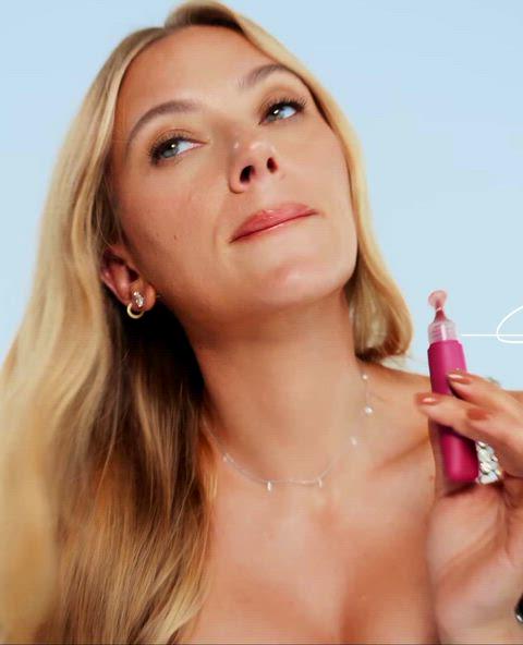 Scarlett Johansson Goes Wild in a Sexy Beach Photoshoot