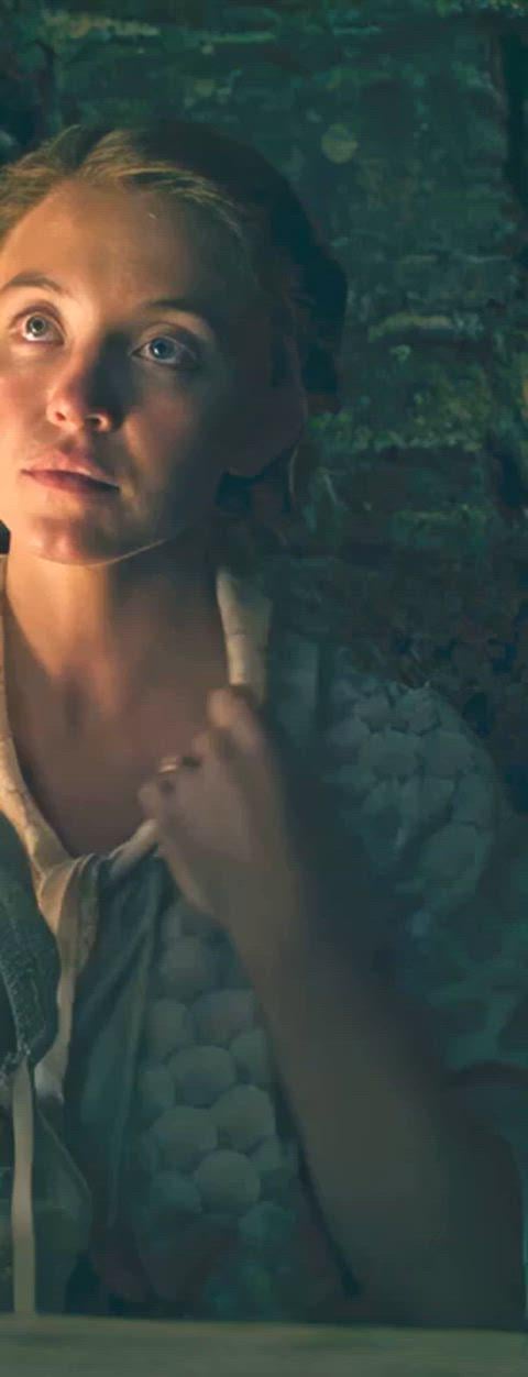 Sydney Sweeney Goes Wild in a Hot Eden Escape (2024)