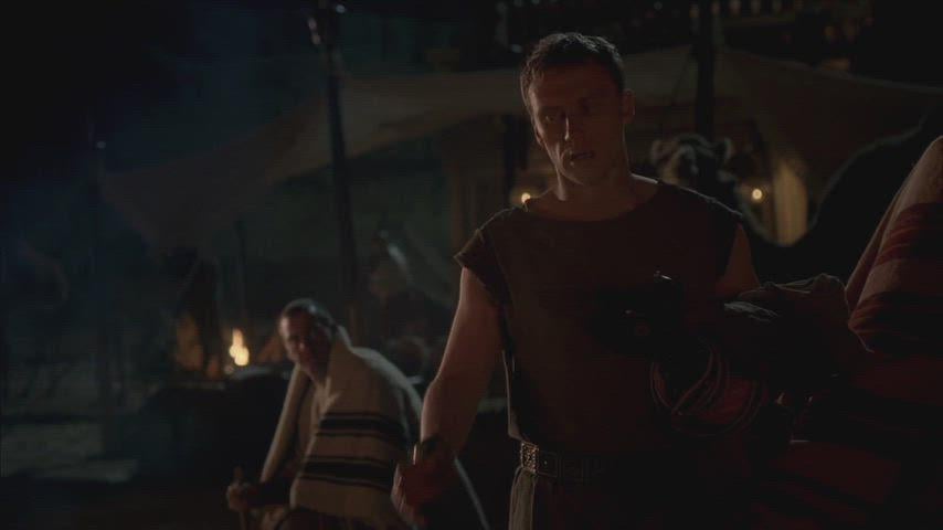 Lyndsey Marshal Goes Wild in a Steamy Showcase of Beauty