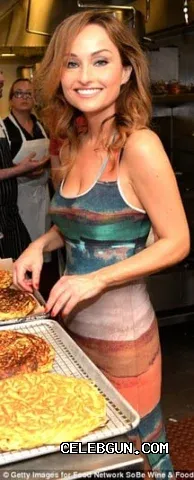 Giada De Laurentiis Hot and Sexy Kitchen Photo Collection