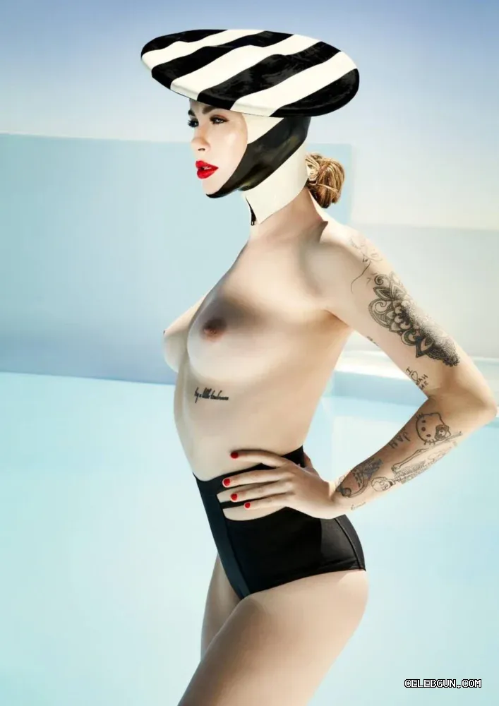 Ireland Baldwin Hot Naked Photos Revealed