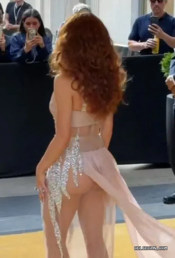 Joey King’s Sexy Ass Collection from the 2026 Met Gala: