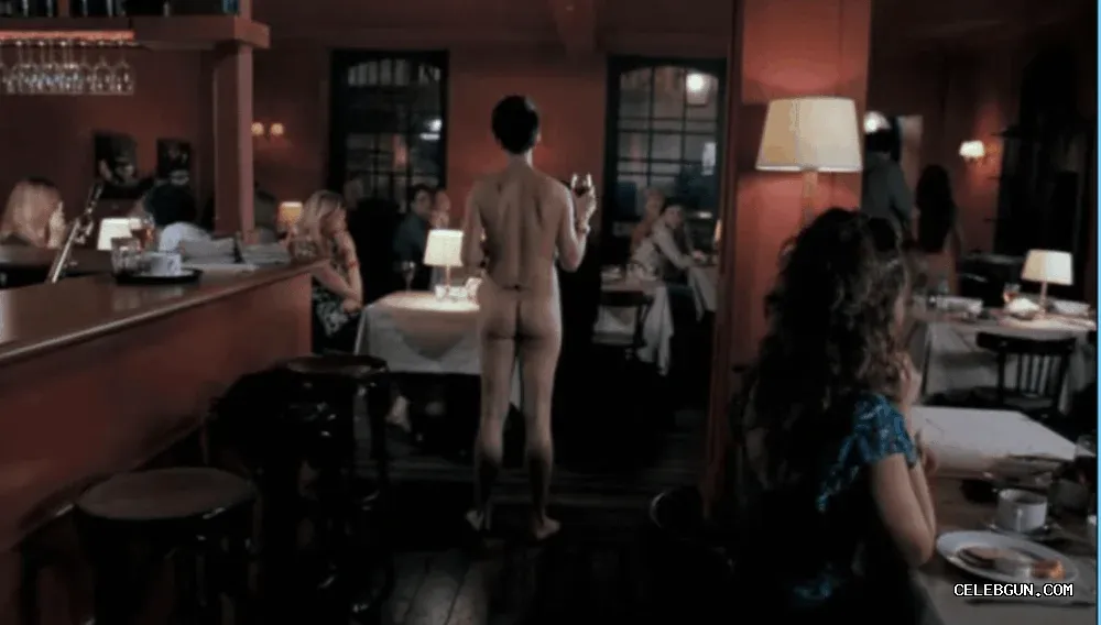 Neve Campbell's Sexy Ass Collection: Hot Photos You Can't Miss!