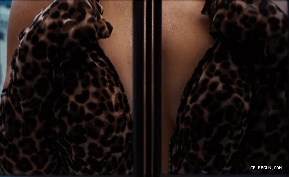 Sydney Sweeney hot nipples close-up in nude photos from Euphoria