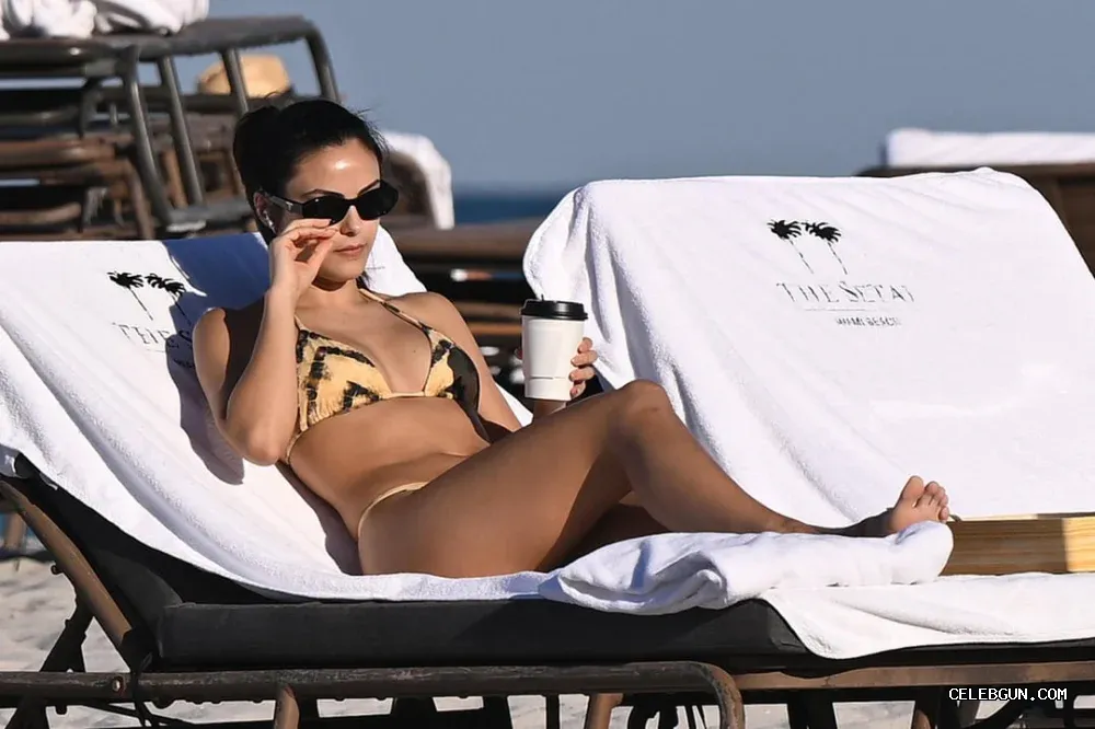 Camila Mendes’ Hot and Sexy Thighs: A Must-See Photo Collection