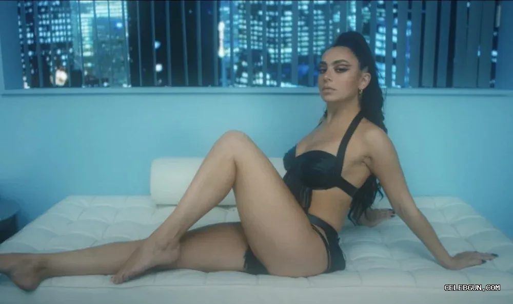Charli XCX's Hot and Sexy Legs: Must-See Photo Collection