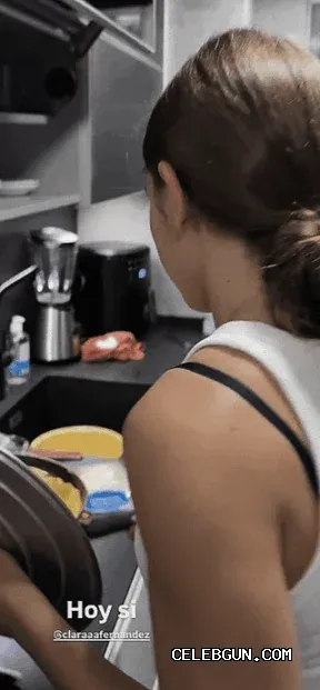 Clara Fernández's Hot Sexy Butt: Exclusive Collection of Jaw-Dropping Photos