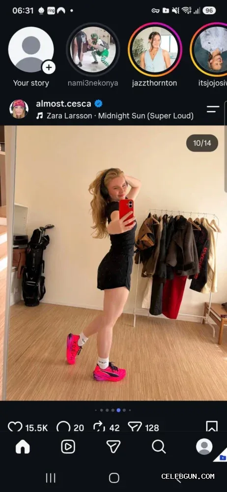 Francesca Dougan's Hot Sexy Legs: Unveiling Stunning Photo Collection