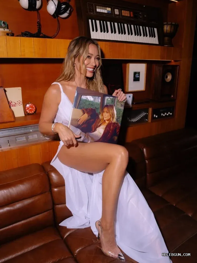 Hilary Duff’s Hot Sexy Legs: Stunning Photo Collection