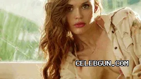 Holland Roden's Stunning B Cup Boobs: Exclusive Naked Photo Collection