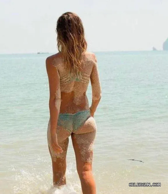 Jessica Alba's Sexy Butt: An Hot Photo Collection You Can't