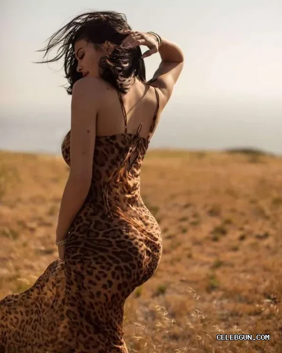 Kylie Jenner's Sexy Ass Collection: Hot Photos You Can't Miss!