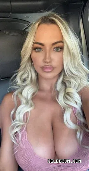 Lindsey Pelas: Irresistible Collection of Sexy Boobs Photos