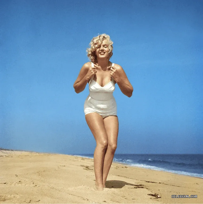 Marilyn Monroe’s Hot Sexy Thighs: A Stunning Photo Collection