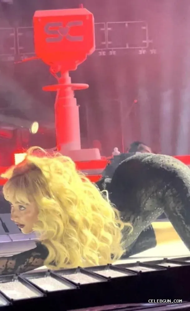 Sabrina Carpenter's Sexy Ass: Hot Photo Collection You Can't Miss!