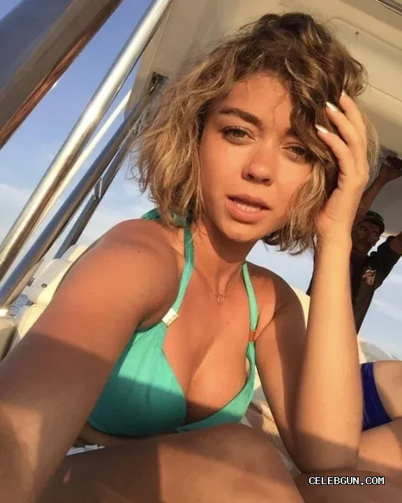 Sarah Hyland's Stunning A Cup Boobs: Petite Nude Photo Collection