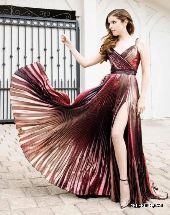 Anna Kendrick's Hot Legs: Irresistible Sexy Photo Collection