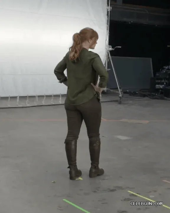 Bryce Dallas Howard's Sexy Ass Collection: Hot Photos You Can't