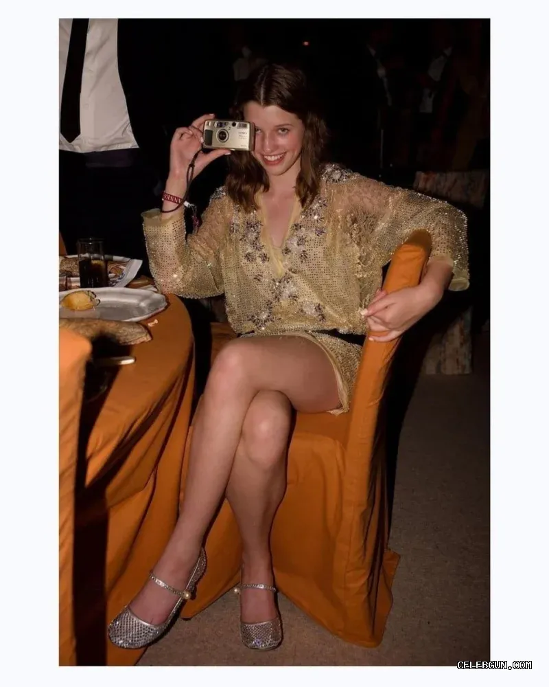 Ever Anderson's Sexy Thighs: Hottest Photo Collection You Can't Miss!
